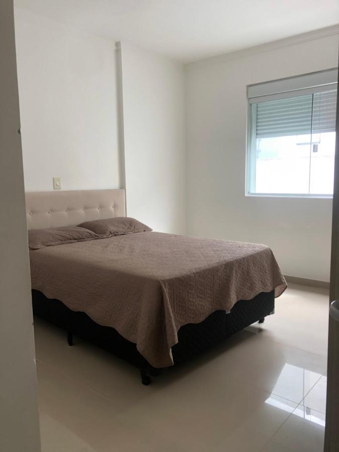 דירות Florianópolis Residencial Valente מראה חיצוני תמונה